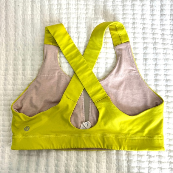 Lululemon Sports Bra - Picture 1 of 5